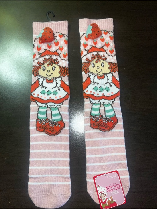 Strawberry Shortcake Accessories - Strawberry Shortcake 3D Crew Socks Women’s